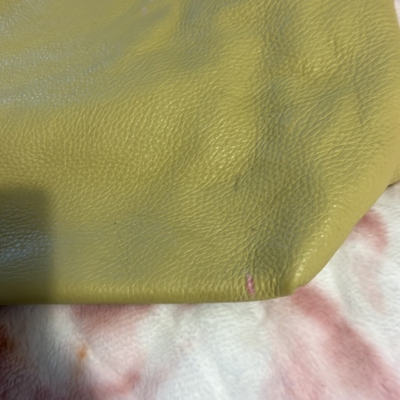 Genuine Italian leather purse by Coccinelle - Picture 3 of 9